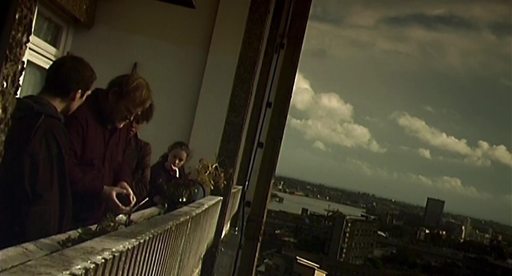 28_Days_Later-764345727-large-1_2022_04.jpg