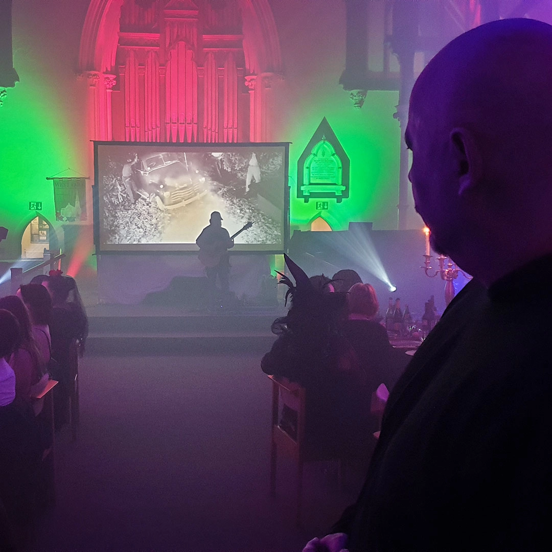 Live-Music-at-the-horror-prom