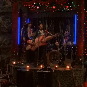 The_Titty_Twister_House_Band_2022_07.webp