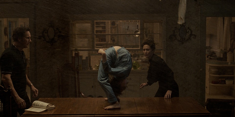https-hypebeast.com-image-2021-04-watch-trailer-the-conjuring-the-devil-made-me-do-it-twtr_2021_06.jpg