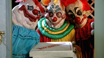 killerklowns-1200-1200-675-675-crop-000000-1_2023_01.jpg