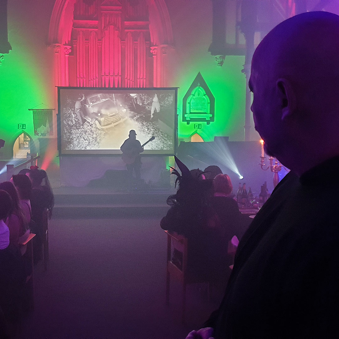 Live-Music-at-the-horror-prom