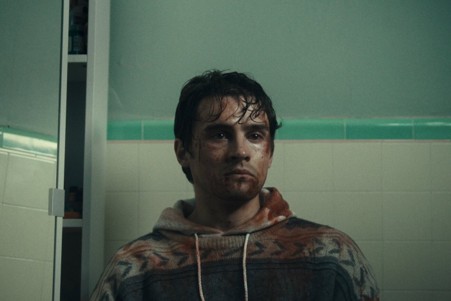 Obsession still 5